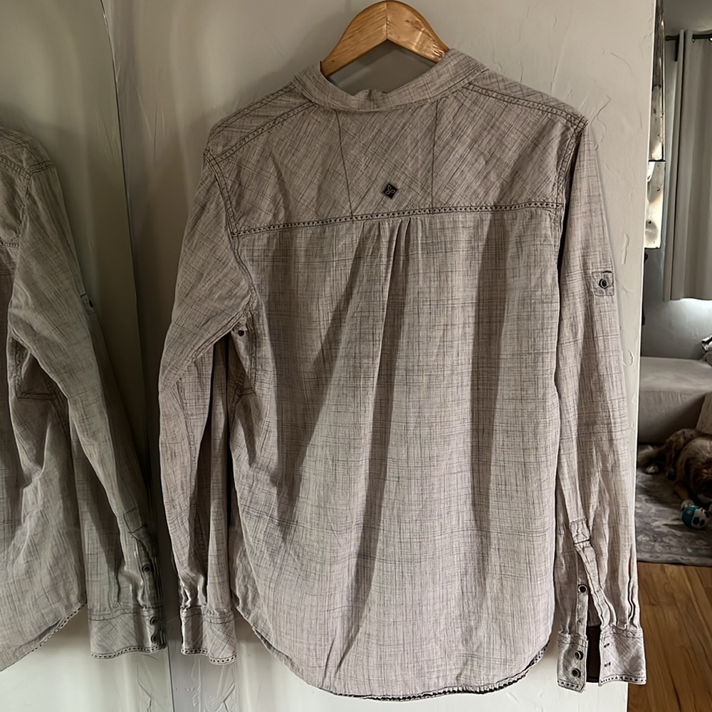 women’s Prana brown and black button up - Picture 3 of 4